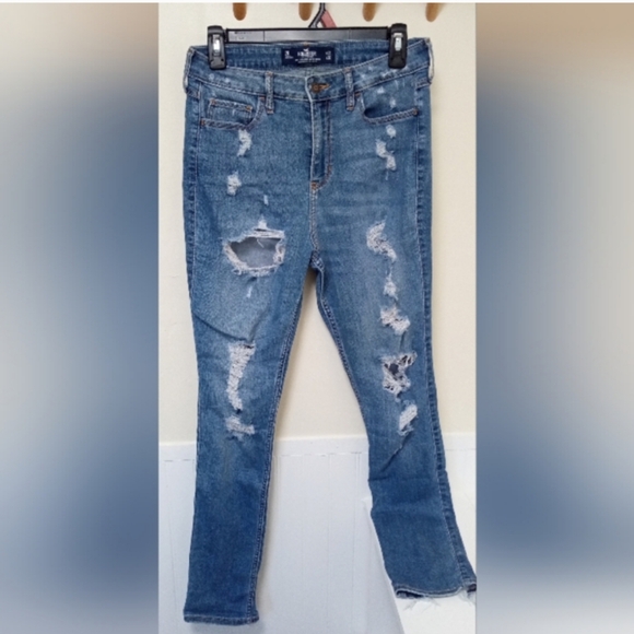 Hollister Jeans High Rise Lot Bundle - Picture 6 of 16